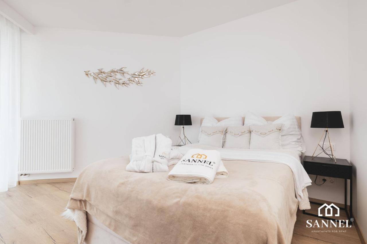 Apartament Prestige Z Dostepem Do Basenow,Strefy Saun,Jacuzzi - Pinea Apartments Pobierowo-Sannel Apartments For Rent Exteriér fotografie